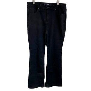 NOBO‎ 17 Mid rise boot cut black jeans